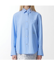 VOYONN（ボヨン）の「刺繍ポイントバイオコットンシグネチャーシャツブルー022（シャツ/ブラウス）」