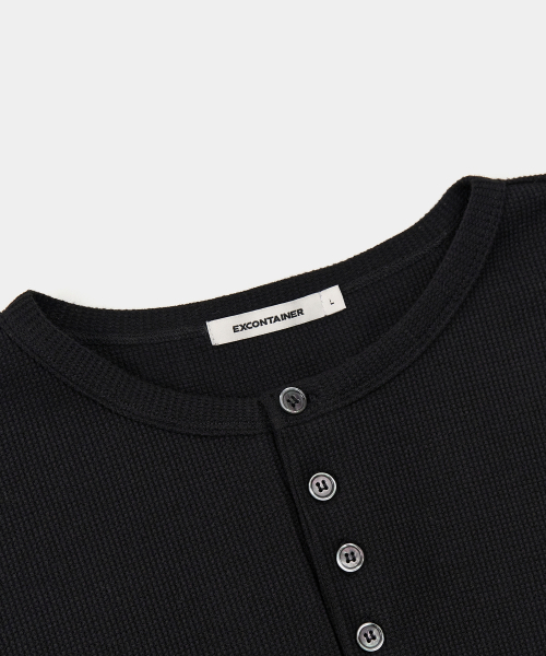 EXCONTAINER(エックスコンテナ)の「ヘンリーネックワッフルロングスリーブ(ブラック)(Tシャツ/カットソー・メンズ・その他・X-LARGE/MEDIUM/LARGE/SMALL)」の2枚目の写真