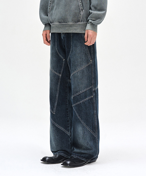 DECET(デケト)の「Pached Rivet Wide Jeans DCPT050DBlueA(デニムパンツ・レディース・その他・26/28/30/32/34)」の3枚目の写真