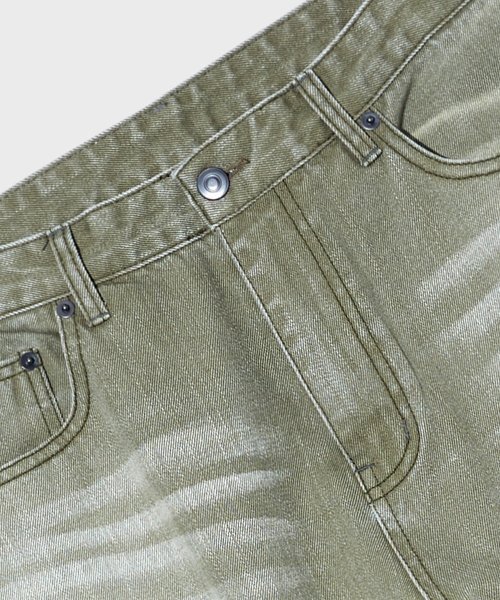 WMC(ダブリューエムシー)の「クリースワイドデニム_オリーブ(デニムパンツ・メンズ・オリーブ・36(XL)/30(M)/32(L))」の5枚目の写真