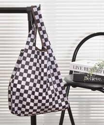 TONE SELECT GOODS（トーンセレクトグッズ）の「【urge select】モノクロ ブロックチェック 折りたたみ コンパクト ショッピングバッグ/エコバッグ（エコバッグ/サブバッグ）」