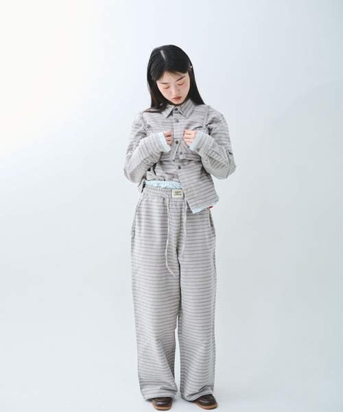 common gull products.(コモンガルプロダクツ)の「駅の吐息図を、シャツとブラに閉じこめる(シャツ/ブラウス・レディース・ネイビー/サックスブルー/グレー系・SMALL/MEDIUM)」の4枚目の写真