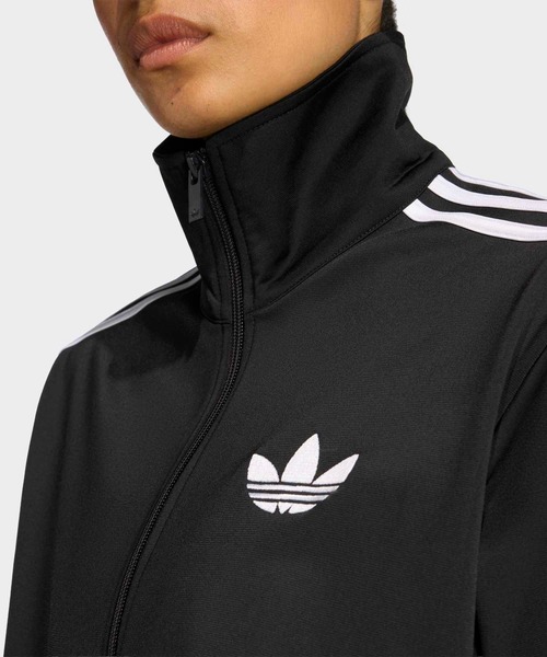 adidas（アディダス）の「ファイヤーバード トラックトップ ルーズ / ジャージ / トラックジャケット / アディダスオリジナルス adidas Originals（ジャージ・レディース・ブラック・X-LARGE/SMALL/MEDIUM/LARGE/XX-LARGE/X-SMALL）」の3枚目の写真