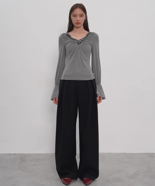 EIGHTHMONTH（エイスマンス）の「VネックフラワートップスEM25a152【EIGHTHMONTH】（Tシャツ/カットソー・レディース・ブラウン/グレー・M/S）」の10枚目の写真