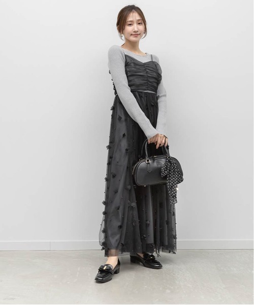 RANDA（ランダ）の「2WAY スカーフ付きエンボスロゴボストンバッグ（ハンドバッグ・レディース・ブラック/ブラウン/アイボリー・FREE）」の6枚目の写真