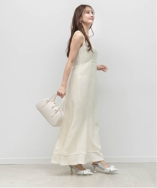 RANDA（ランダ）の「2WAY スカーフ付きエンボスロゴボストンバッグ（ハンドバッグ・レディース・ブラック/ブラウン/アイボリー・FREE）」の9枚目の写真