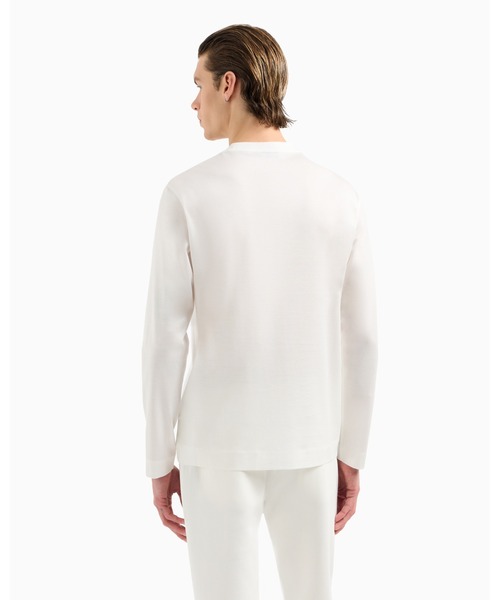 EMPORIO ARMANI（エンポリオアルマーニ）の「【エンポリオ アルマーニ】ASV セーター リヨセル混紡ジャージー（Tシャツ/カットソー・メンズ・ブラック/オフホワイト・MEDIUM/LARGE/SMALL/XX-LARGE/X-LARGE）」の9枚目の写真