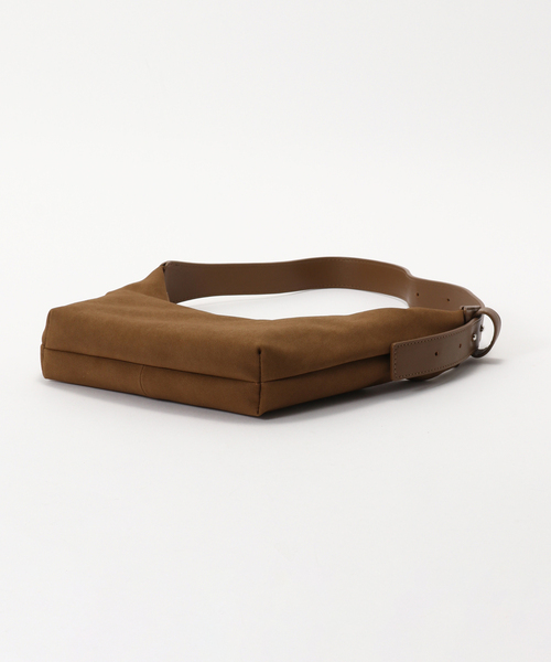 B.C STOCK(ベーセーストック)の「ハーフムーンショルダーバッグ(ショルダーバッグ・レディース・ブラウン/ブラック・FREE)」の13枚目の写真