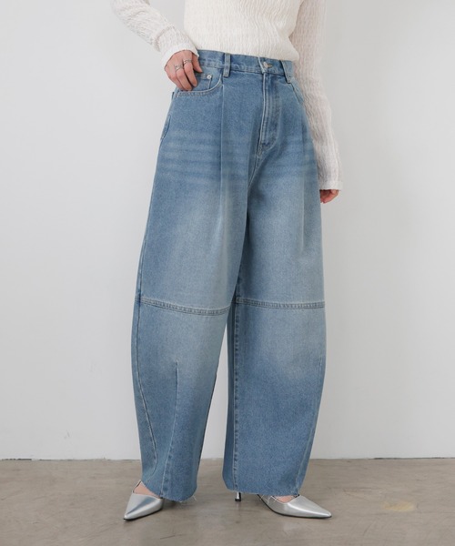 LIAN（リアン）の「コクーンデニムパンツ（デニムパンツ・レディース・ブラック/ブルー/ブルー系その他・SMALL/MEDIUM）」の16枚目の写真