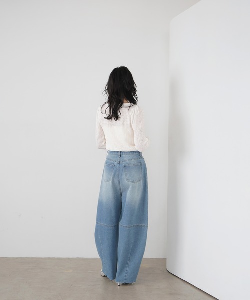 LIAN（リアン）の「コクーンデニムパンツ（デニムパンツ・レディース・ブラック/ブルー/ブルー系その他・SMALL/MEDIUM）」の18枚目の写真