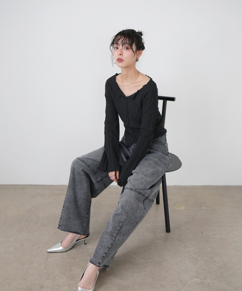 LIAN（リアン）の「コクーンデニムパンツ（デニムパンツ・レディース・ブラック/ブルー/ブルー系その他・SMALL/MEDIUM）」の5枚目の写真