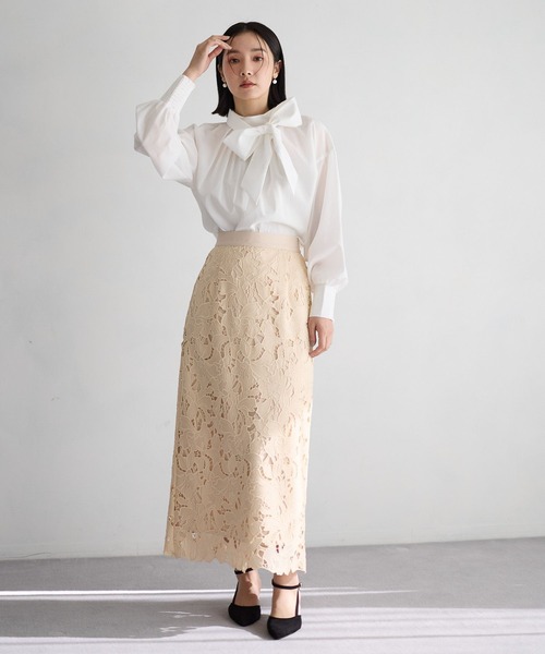 Andemiu（アンデミュウ）の「レースIラインスカート639088（スカート・レディース・ブラック/アイボリー/ピンクベージュ・SMALL/MEDIUM）」の13枚目の写真