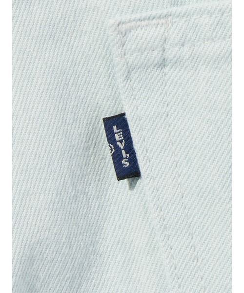 Levi's(リーバイス)の「Levi's/リーバイス BLUETAB(TM) EMBROIDERED BANDIT ショーツ ライトインディゴ(デニムパンツ・レディース・インディゴブルー・28inch/27inch/26inch/25inch/24inch/23inch)」の13枚目の写真