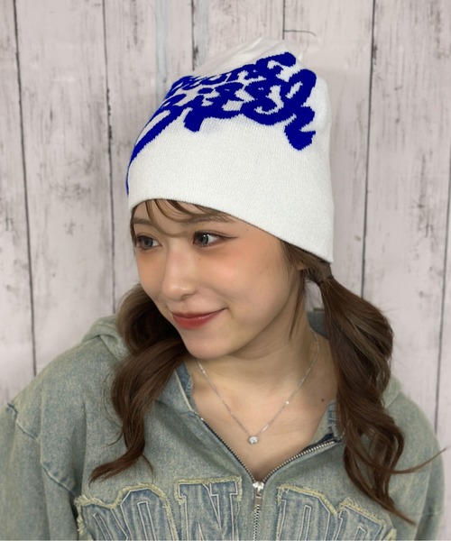 セール】《英字ビッグロゴ×存在感デザイン》ニットビーニー ニット帽