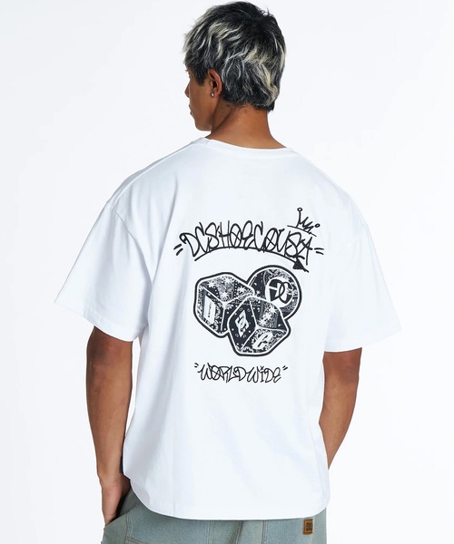 DC(ディーシー)の「DC/ディーシー 半袖 Tシャツ バックプリント アップリケ DST262010(Tシャツ/カットソー・メンズ・ブラック/ホワイト/ブラック系その他/ホワイト系その他・S/XL/L/M/2XL)」の6枚目の写真