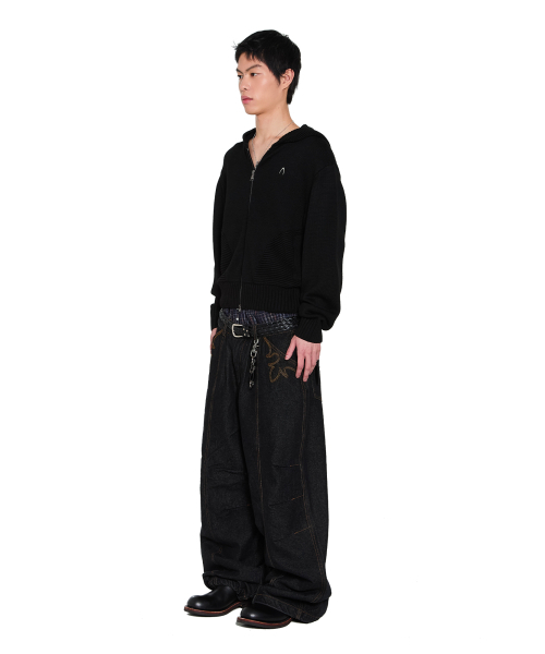 AAKAM(アーカム)の「Structure Contrast Knitted Zip-Up Hoodie (Black)(パーカー・レディース・その他・2/1)」の9枚目の写真