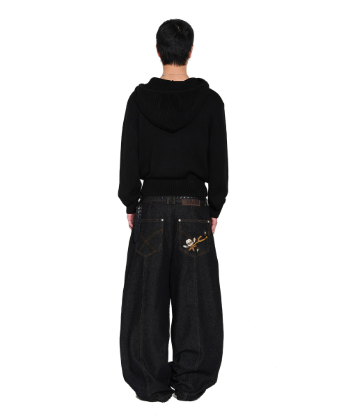 AAKAM(アーカム)の「Structure Contrast Knitted Zip-Up Hoodie (Black)(パーカー・レディース・その他・2/1)」の11枚目の写真