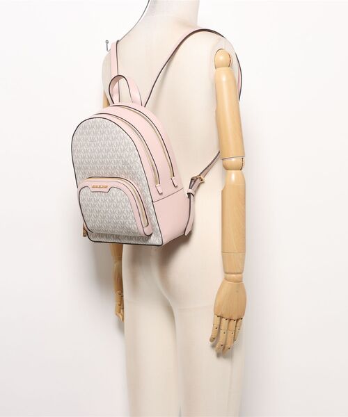 MICHAEL KORS(マイケルコース)の「JAYCEE MD ZIP PKT BACKPACK バックパック(バックパック/リュック・レディース・ピンク系その他・FREE)」の6枚目の写真