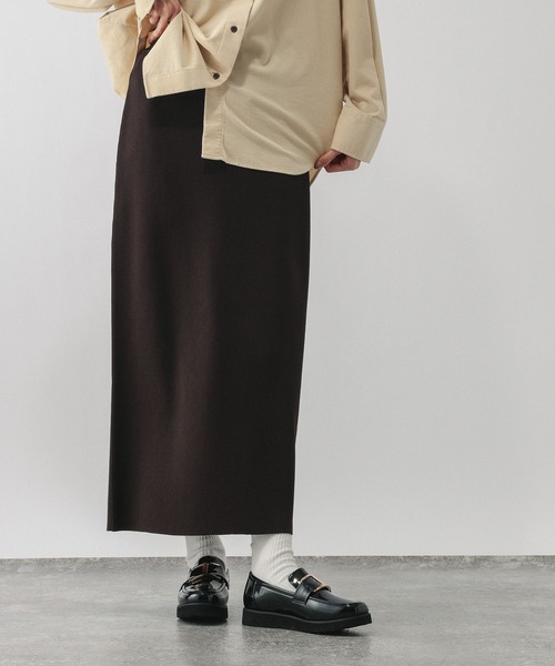 GLOBAL WORK（グローバルワーク）の「ニットリブIラインスカート/632948（スカート・レディース・オフホワイト/ダークブラウン/ブラック・LARGE/MEDIUM）」の12枚目の写真