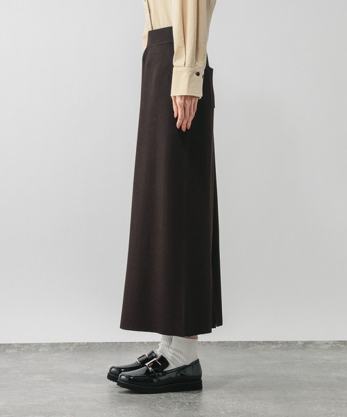 GLOBAL WORK（グローバルワーク）の「ニットリブIラインスカート/632948（スカート・レディース・オフホワイト/ダークブラウン/ブラック・LARGE/MEDIUM）」の15枚目の写真