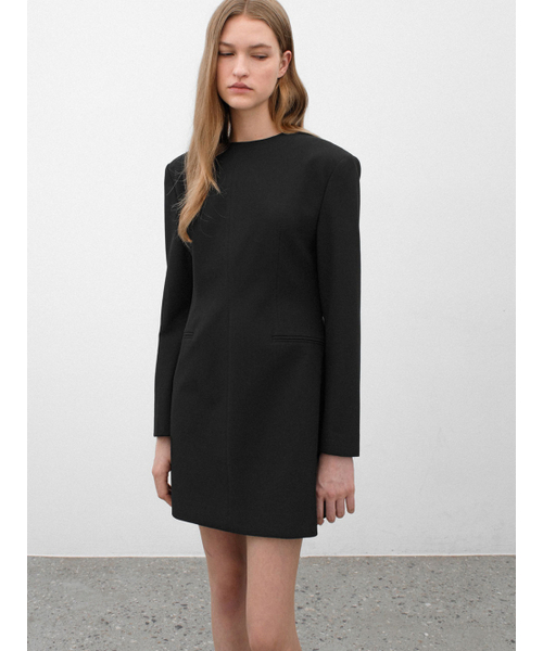 ATELIER NAIN（アトリエナイン）の「MONO FRAME DRESS(OP-6298)（ワンピース・レディース・ブラック・FREE）」の2枚目の写真