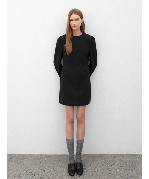 ATELIER NAIN（アトリエナイン）の「MONO FRAME DRESS(OP-6298)（ワンピース・レディース・ブラック・FREE）」の3枚目の写真