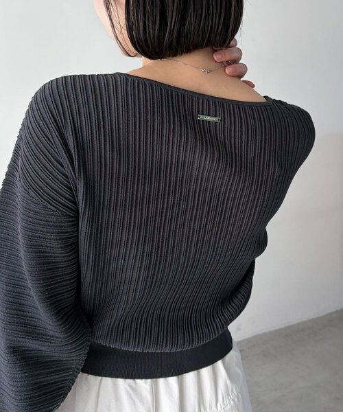 CAPRICIEUX LE'MAGE（カプリシューレマージュ）の「プリーツパフカーディガン（カーディガン/ボレロ・レディース・チャコールグレー/ホワイト/ピンク/ベージュ・FREE）」の5枚目の写真