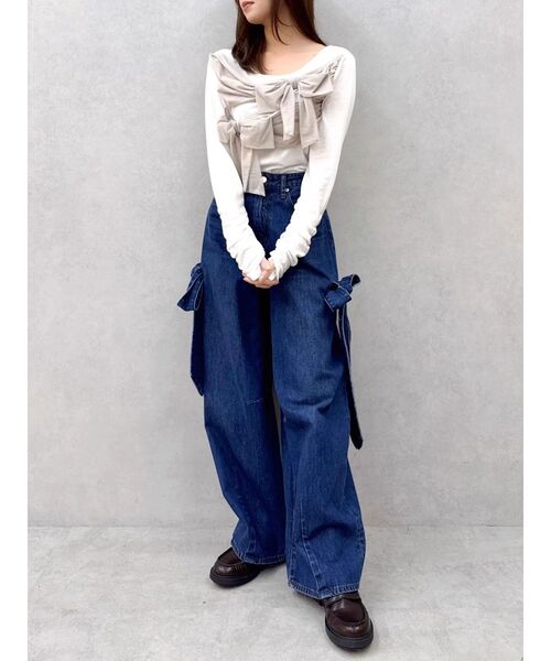 dazzlin(ダズリン)の「ラッピングリボンディティールカットソー(Tシャツ/カットソー・レディース・イエロー/オフホワイト/グレー/ブラック・FREE)」の9枚目の写真