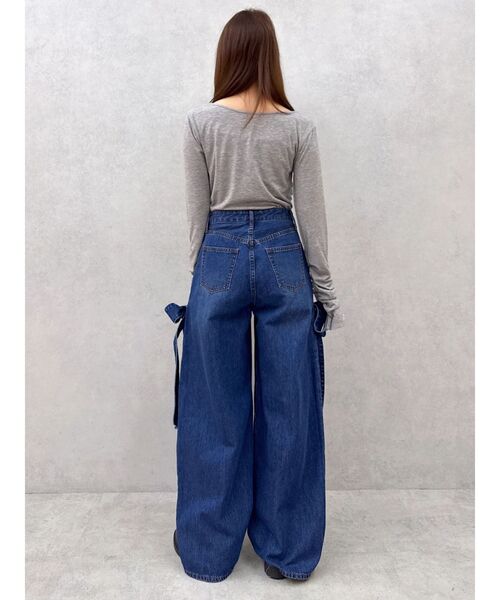 dazzlin(ダズリン)の「ラッピングリボンディティールカットソー(Tシャツ/カットソー・レディース・イエロー/オフホワイト/グレー/ブラック・FREE)」の14枚目の写真