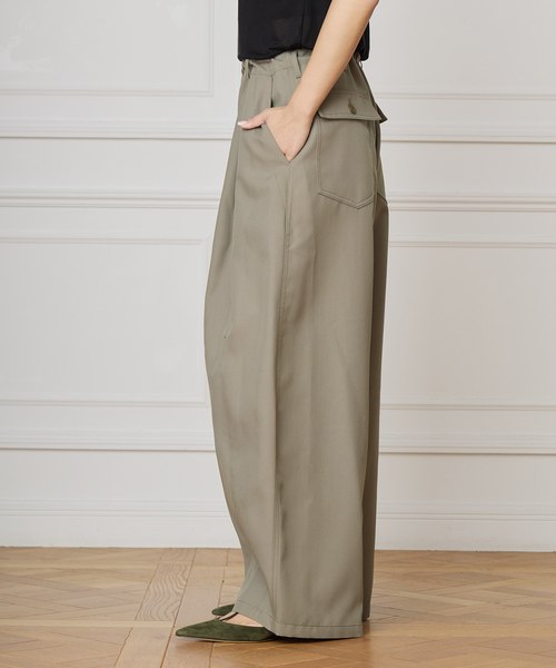 IENA LA BOUCLE（イエナラブークル）の「《追加》IENA LA BOUCLE ブライトギャバイージーバルーンパンツ（その他パンツ・レディース・ベージュ系その他/カーキ・38/36）」の8枚目の写真