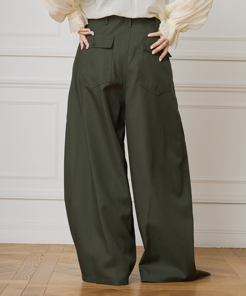 IENA LA BOUCLE（イエナラブークル）の「《追加》IENA LA BOUCLE ブライトギャバイージーバルーンパンツ（その他パンツ・レディース・ベージュ系その他/カーキ・38/36）」の14枚目の写真