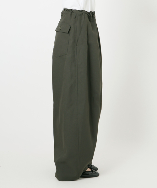 IENA LA BOUCLE（イエナラブークル）の「《追加》IENA LA BOUCLE ブライトギャバイージーバルーンパンツ（その他パンツ・レディース・ベージュ系その他/カーキ・38/36）」の21枚目の写真