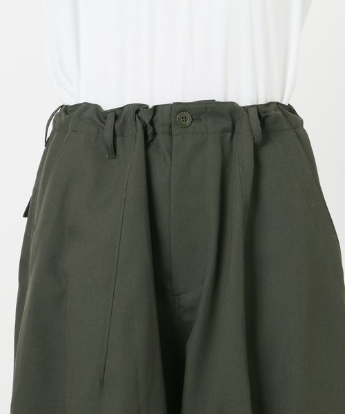 IENA LA BOUCLE（イエナラブークル）の「《追加》IENA LA BOUCLE ブライトギャバイージーバルーンパンツ（その他パンツ・レディース・ベージュ系その他/カーキ・38/36）」の22枚目の写真