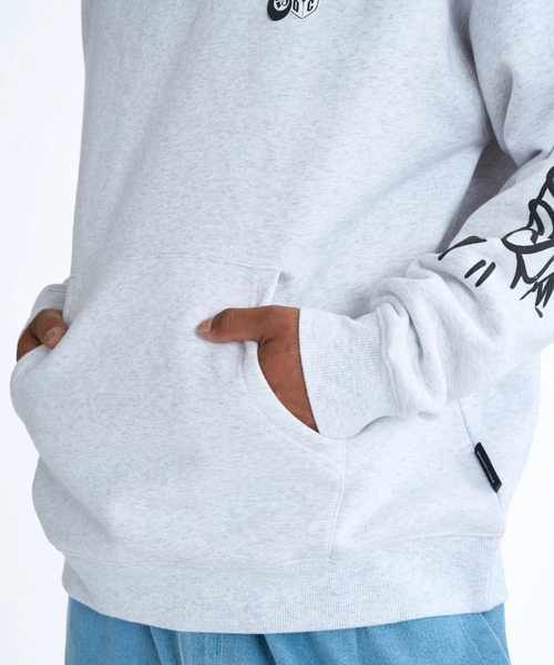 DC SHOES（ディーシーシューズ）の「DC SHOES メンズ 26 GAME PH パーカー フーディ【2026年春夏モデル】/ブルオーバーパーカー（パーカー・メンズ・グレー/ブラック・MEDIUM/LARGE/X-LARGE）」の10枚目の写真