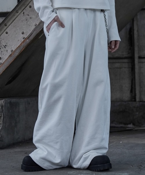 LANDNESS(ランドネス)の「【LANDNESS/ランドネス】DOUBLE WAIST WIDE SWEAT PANTS/ダブルウエストワイドスウェットパンツ(スウェットパンツ・メンズ・アイボリー/ブラック/杢グレー・S/M/L)」の5枚目の写真