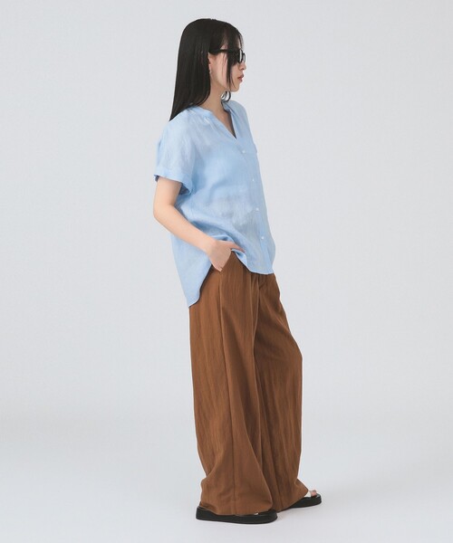 Ray BEAMS(レイビームス)の「リネン スタンドカラー フレンチスリーブ シャツ(シャツ/ブラウス・レディース・ダークブラウン/ピンク/サックスブルー・ONE SIZE)」の14枚目の写真