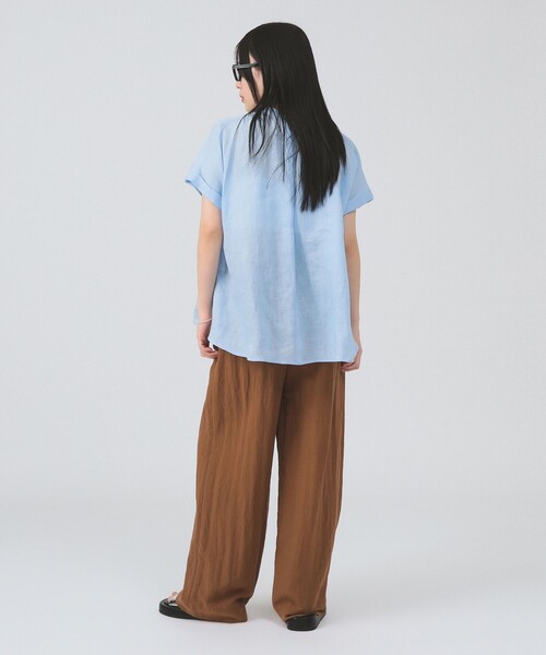 Ray BEAMS(レイビームス)の「リネン スタンドカラー フレンチスリーブ シャツ(シャツ/ブラウス・レディース・ダークブラウン/ピンク/サックスブルー・ONE SIZE)」の15枚目の写真