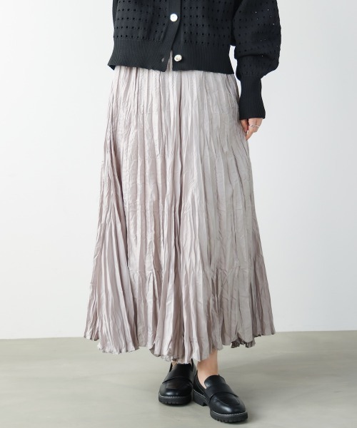 Bou Jeloud（ブージュルード）の「ワッシャーマットサテンスカート（スカート・レディース・チャコールグレー/ホワイト系その他/ライトカーキ・FREE）」の4枚目の写真