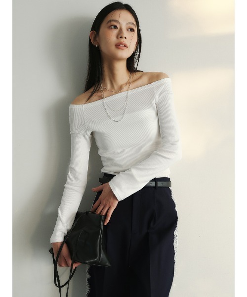 オフショルリブカットトップス（Tシャツ/カットソー）｜anuans（ア