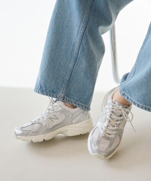 NEW BALANCE(ニューバランス)の「<New Balance>U530 メタリックカラー スニーカー(スニーカー・レディース・ゴールド/シルバー・22.5cm/23cm/23.5cm/24cm/24.5cm/25cm)」の12枚目の写真