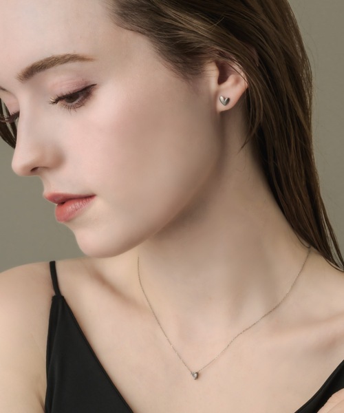 muku(ムク)の「PIERCE/NUANCE HEART(ピアス(両耳用)・レディース・シルバー/ゴールド・FREE)」の8枚目の写真