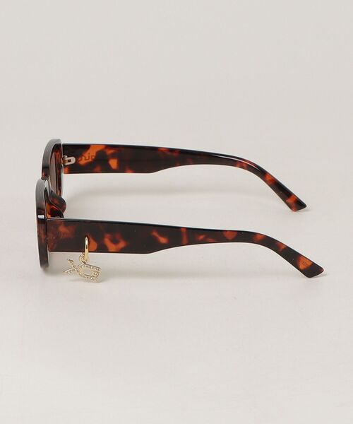 XG CHARM CUSTOM SQUARE SUNGLASSES（サングラス）｜X-girl（エックス