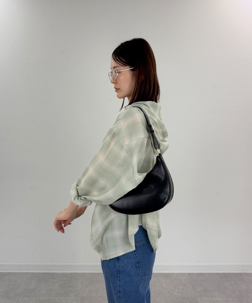 mellomela.(メロメラ)の「フードビッグチェックシャツ(シャツ/ブラウス・レディース・ブラック/オフホワイト/グリーン・FREE)」の10枚目の写真