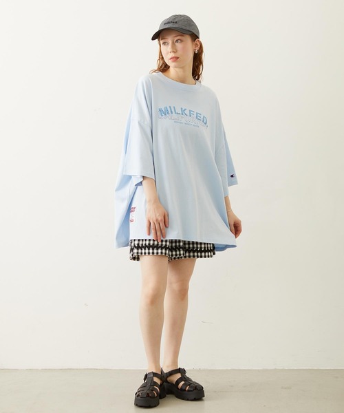 MILKFED.(ミルクフェド)の「【コラボ/ロゴ映え/ビッグシルエット】MILKFED.×CHAMPION LAYER LOGO BIG TEE(Tシャツ/カットソー・レディース・ブラック/ライトブルー/オートミール/ネイビー・ONE SIZE)」の10枚目の写真