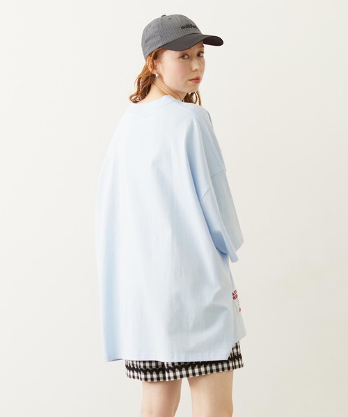 MILKFED.(ミルクフェド)の「【コラボ/ロゴ映え/ビッグシルエット】MILKFED.×CHAMPION LAYER LOGO BIG TEE(Tシャツ/カットソー・レディース・ブラック/ライトブルー/オートミール/ネイビー・ONE SIZE)」の6枚目の写真