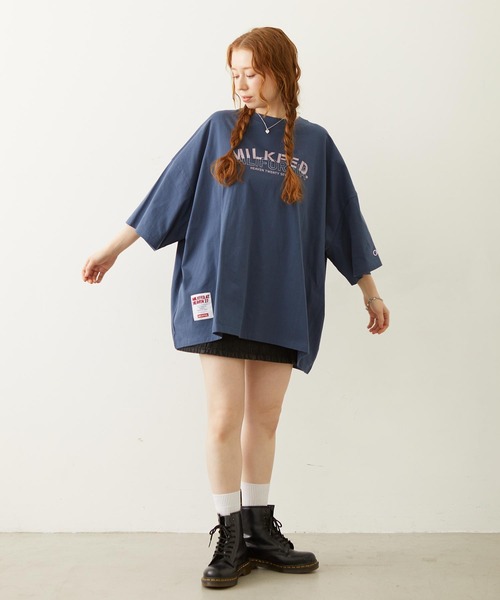 MILKFED.(ミルクフェド)の「【コラボ/ロゴ映え/ビッグシルエット】MILKFED.×CHAMPION LAYER LOGO BIG TEE(Tシャツ/カットソー・レディース・ブラック/ライトブルー/オートミール/ネイビー・ONE SIZE)」の20枚目の写真
