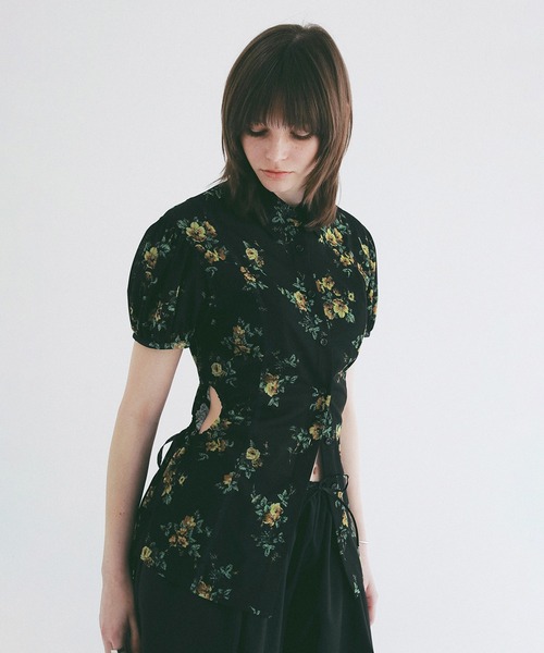 CLANE（クラネ）の「FLOWER SIDE HOLE SHIRTS（シャツ/ブラウス・レディース・ベージュ/ブラック・2/1）」の21枚目の写真