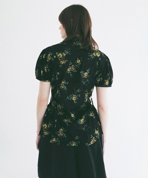 CLANE（クラネ）の「FLOWER SIDE HOLE SHIRTS（シャツ/ブラウス・レディース・ベージュ/ブラック・2/1）」の22枚目の写真