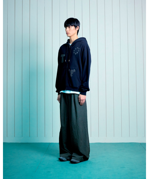 THECOLDESTMOMENT(ザコールデストモーメント)の「TCM mini logo breeze pants (charcoal)(その他パンツ・レディース・その他・LARGE/SMALL/MEDIUM)」の7枚目の写真