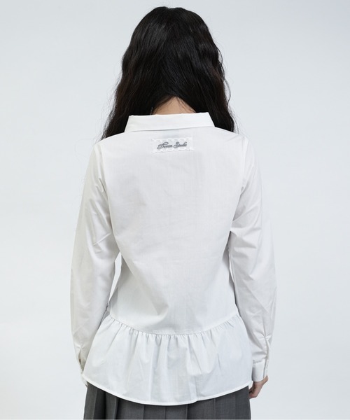 FCMM（エフシーエムエム）の「【日本限定】PEPLUM BLOUSE / ペプラムブラウス（シャツ/ブラウス・レディース・チャコールグレー/オフホワイト・MEDIUM/SMALL）」の6枚目の写真
